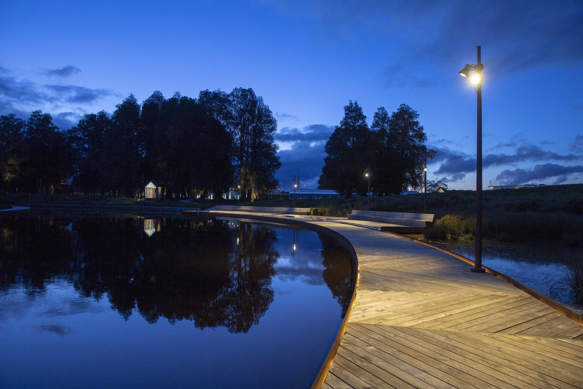 Temple View - Legacy Park Boardwalk at dusk - Mansergh Graham Landscape Architects