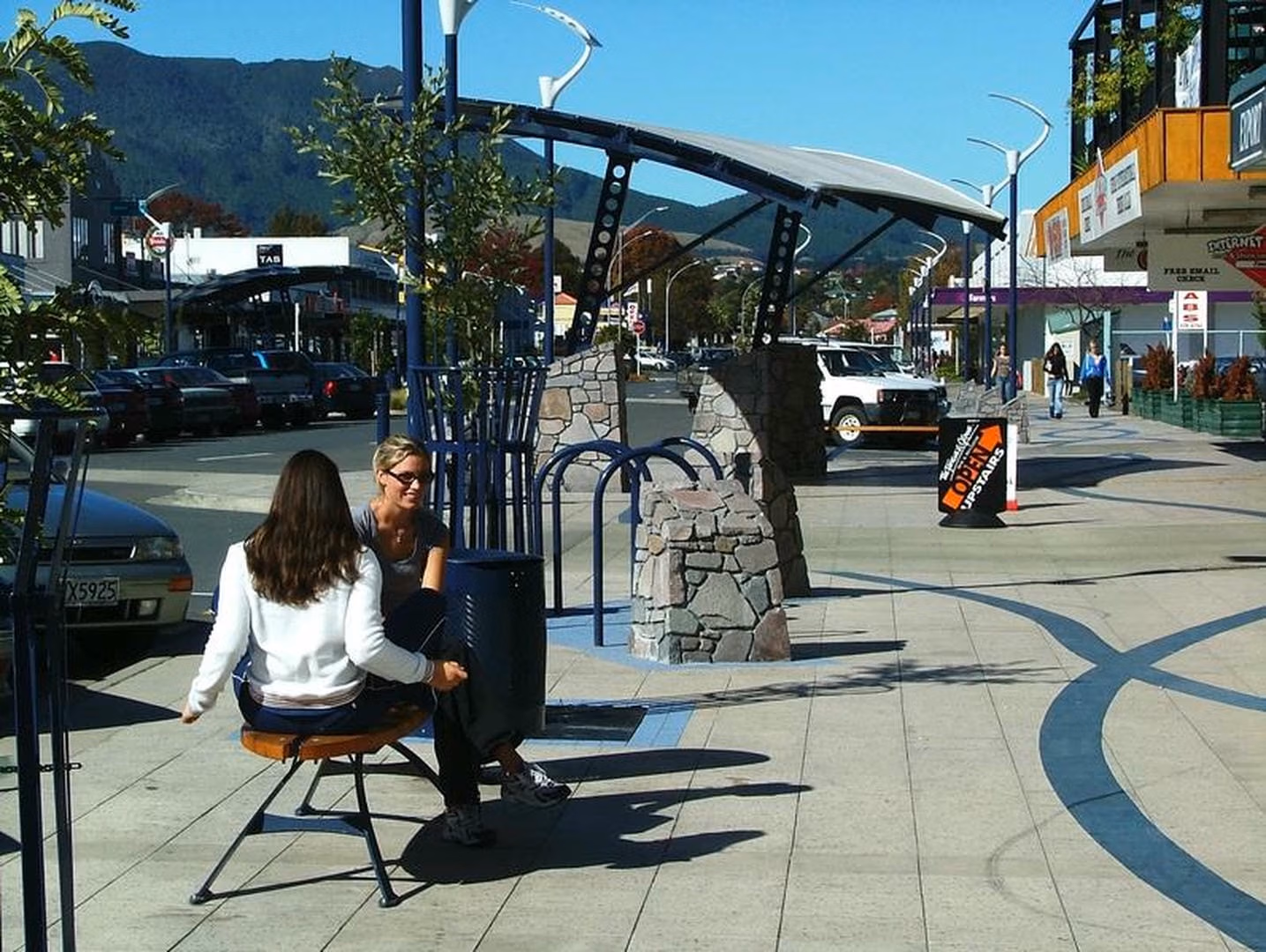 Tuwharetoa Street - Mansergh Graham Landscape Architects